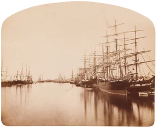 Port Adelaide, flussabwärts